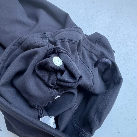 Lululemon Wunder Train HR Tight 25" Contour Fit Legging Womens Size 0 Black Yoga - Picture 6 of 10